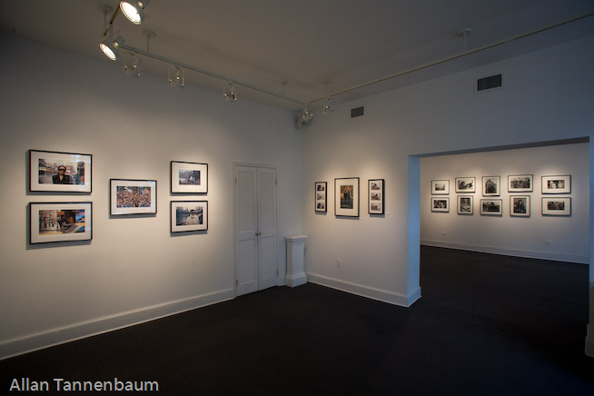 Installation of "John & Yoko: A New York Love Story" exhibition by Allan Tannenbaum at the Govinda Gallery in Washington, D.C.///